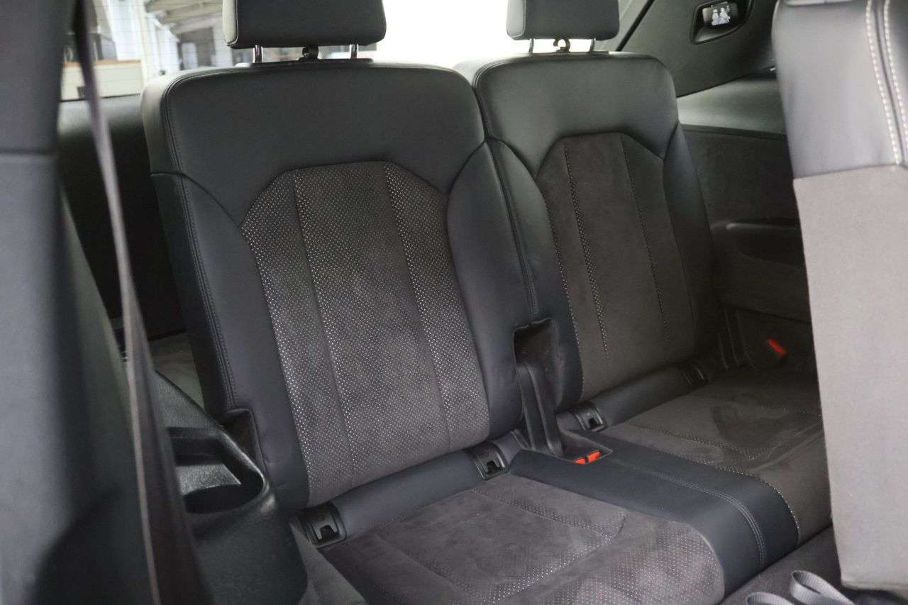 2019 AUDI Q7 2019 AUDI Q7