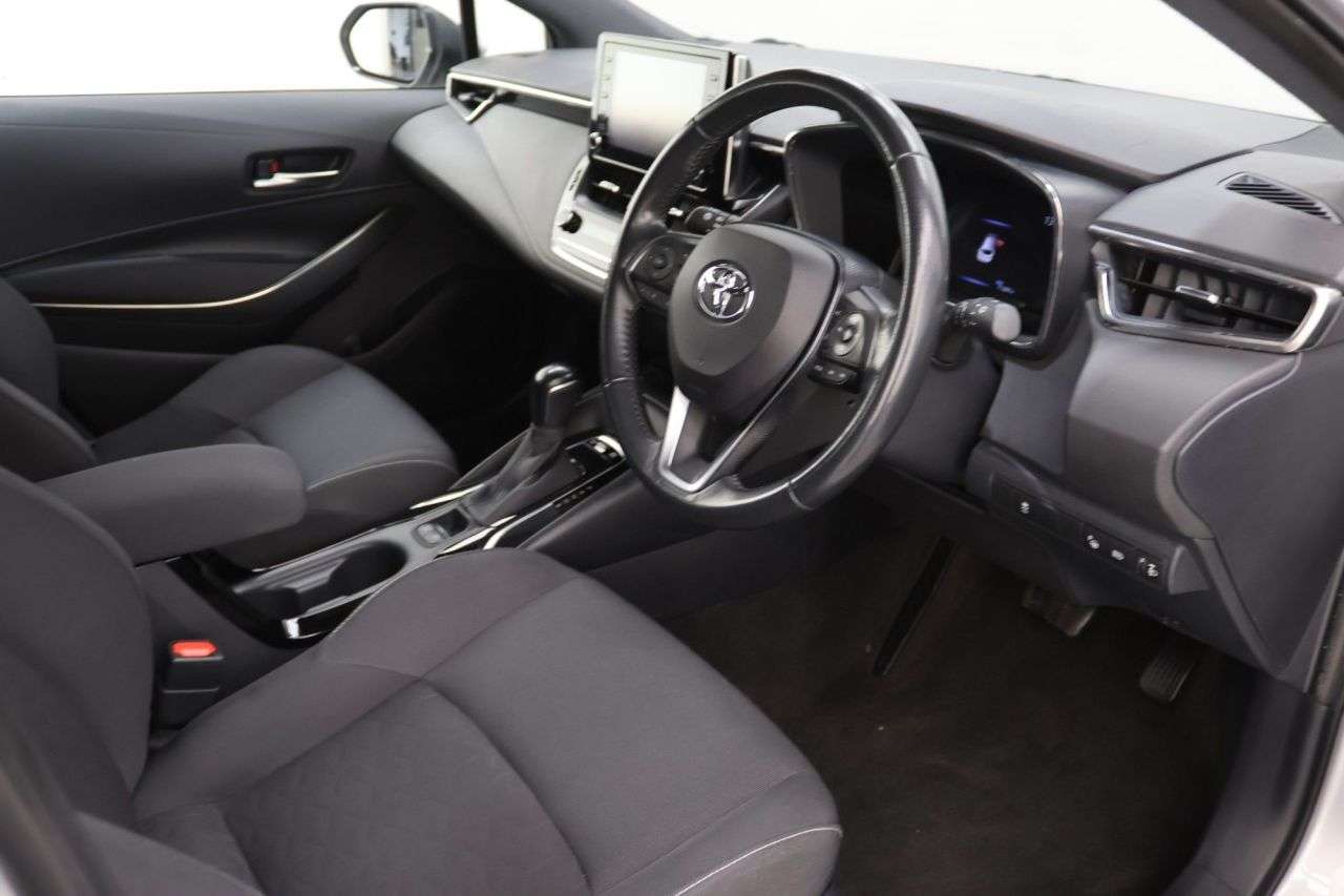 2021 TOYOTA COROLLA 2021 TOYOTA COROLLA