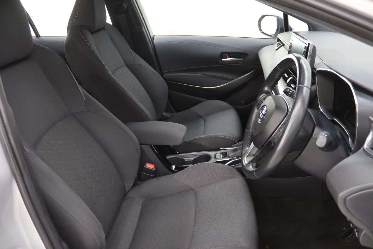 2021 TOYOTA COROLLA 2021 TOYOTA COROLLA