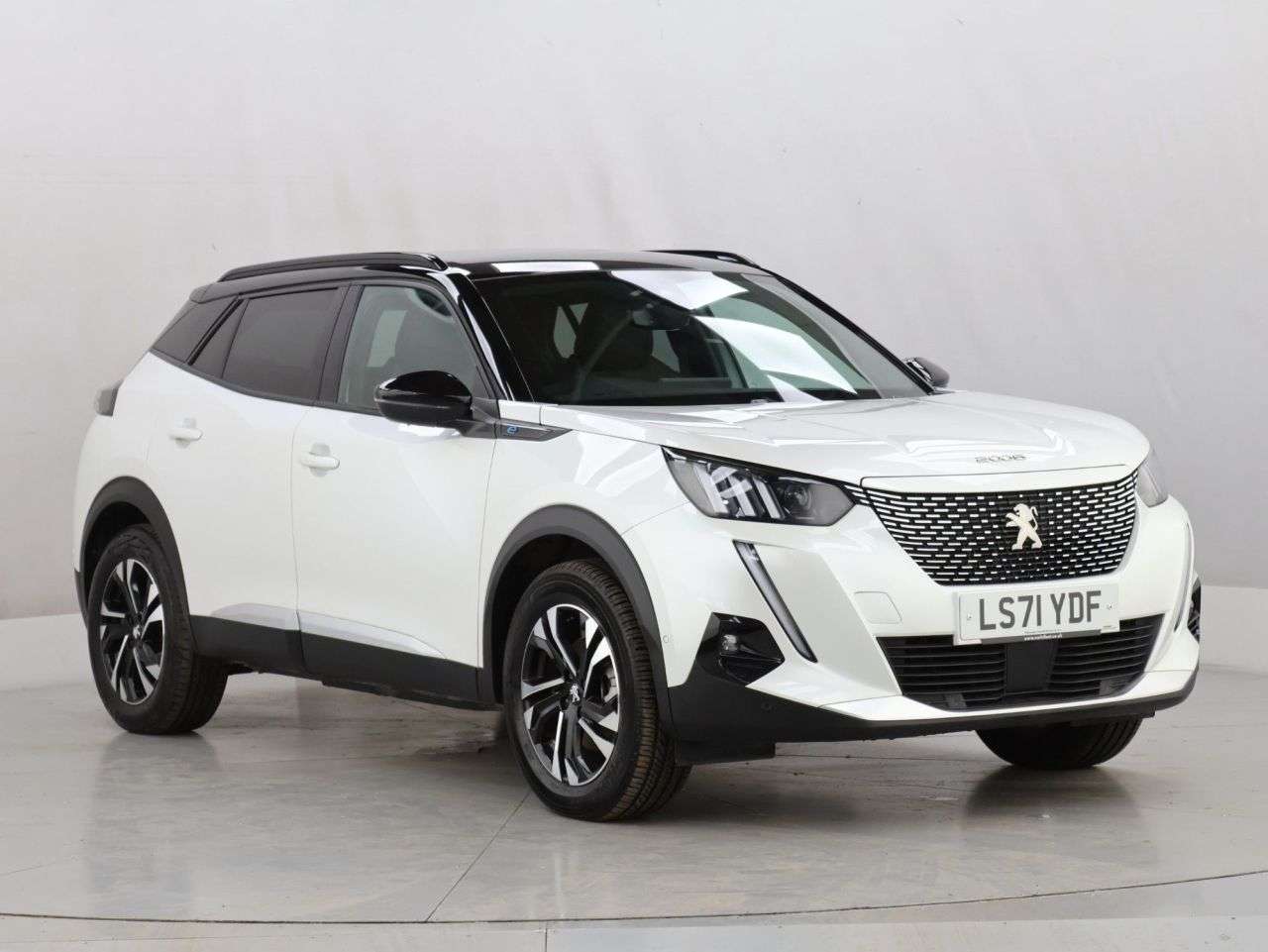 2022 PEUGEOT E-2008 2022 PEUGEOT E-2008