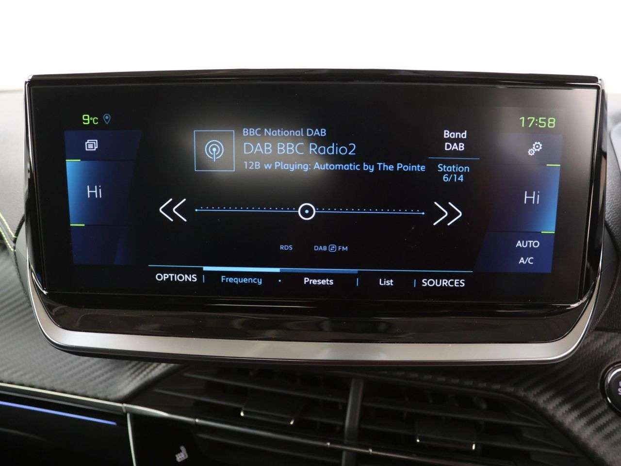 2022 PEUGEOT E-2008 2022 PEUGEOT E-2008