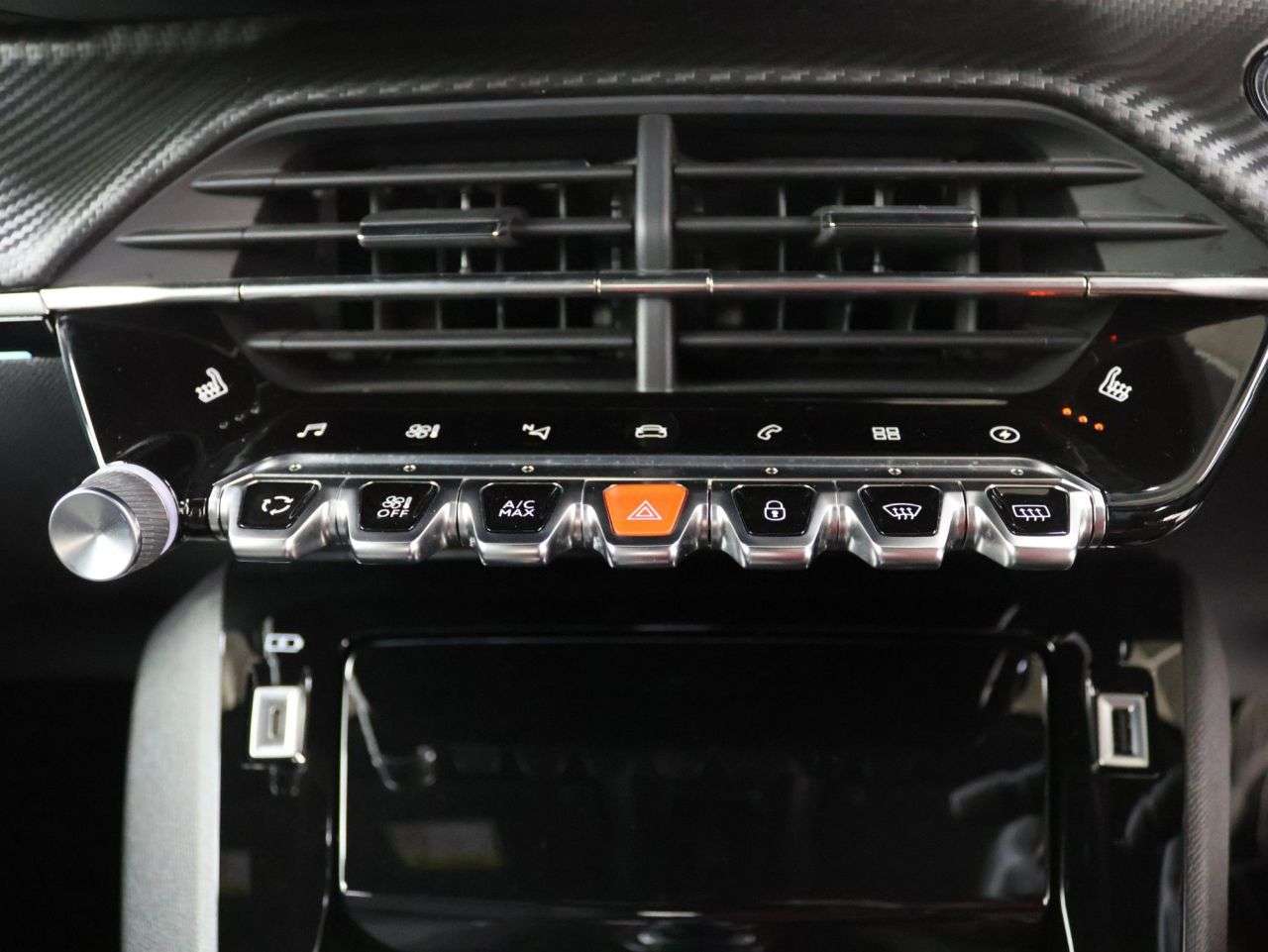 2022 PEUGEOT E-2008 2022 PEUGEOT E-2008