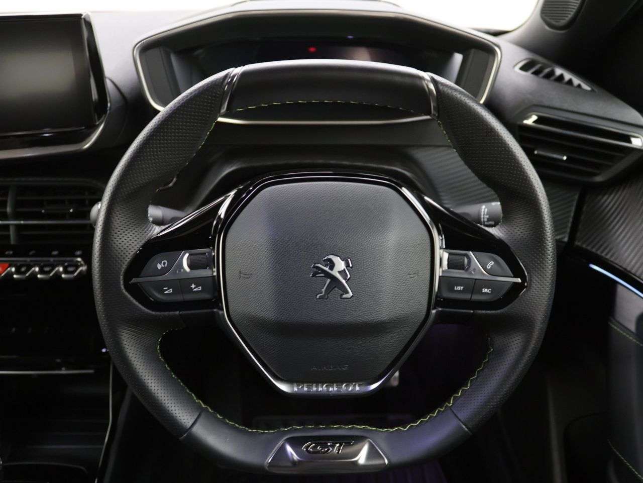 2022 PEUGEOT E-2008 2022 PEUGEOT E-2008