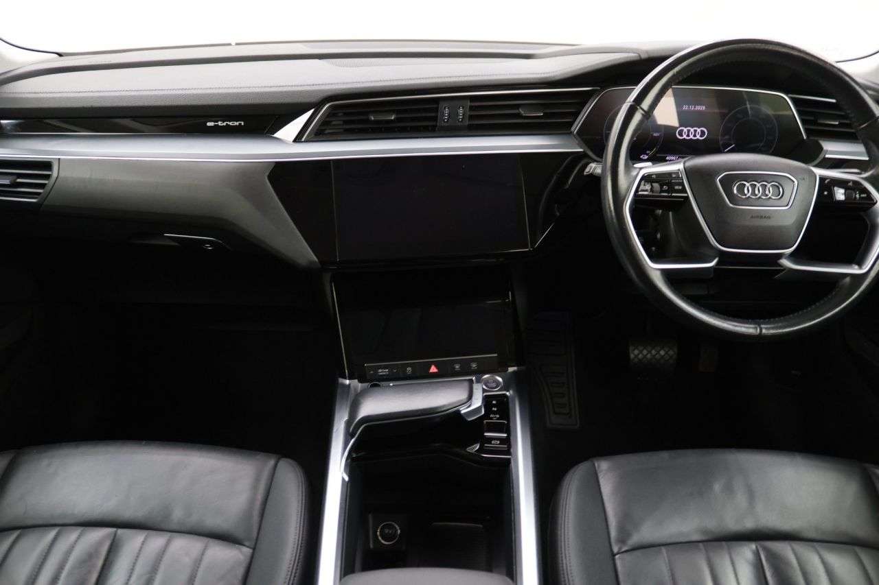 2020 AUDI E-TRON 2020 AUDI E-TRON