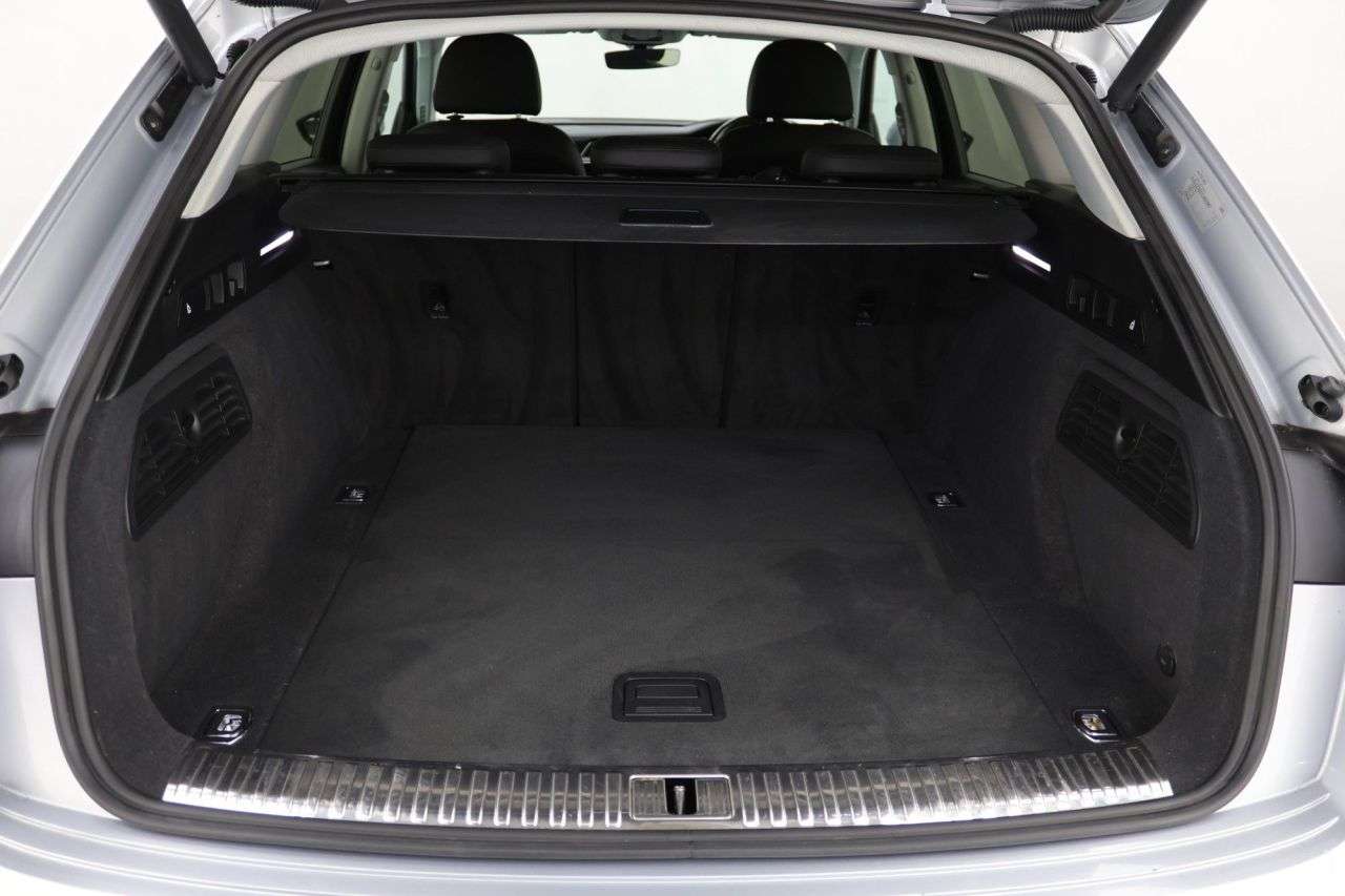 2020 AUDI E-TRON 2020 AUDI E-TRON