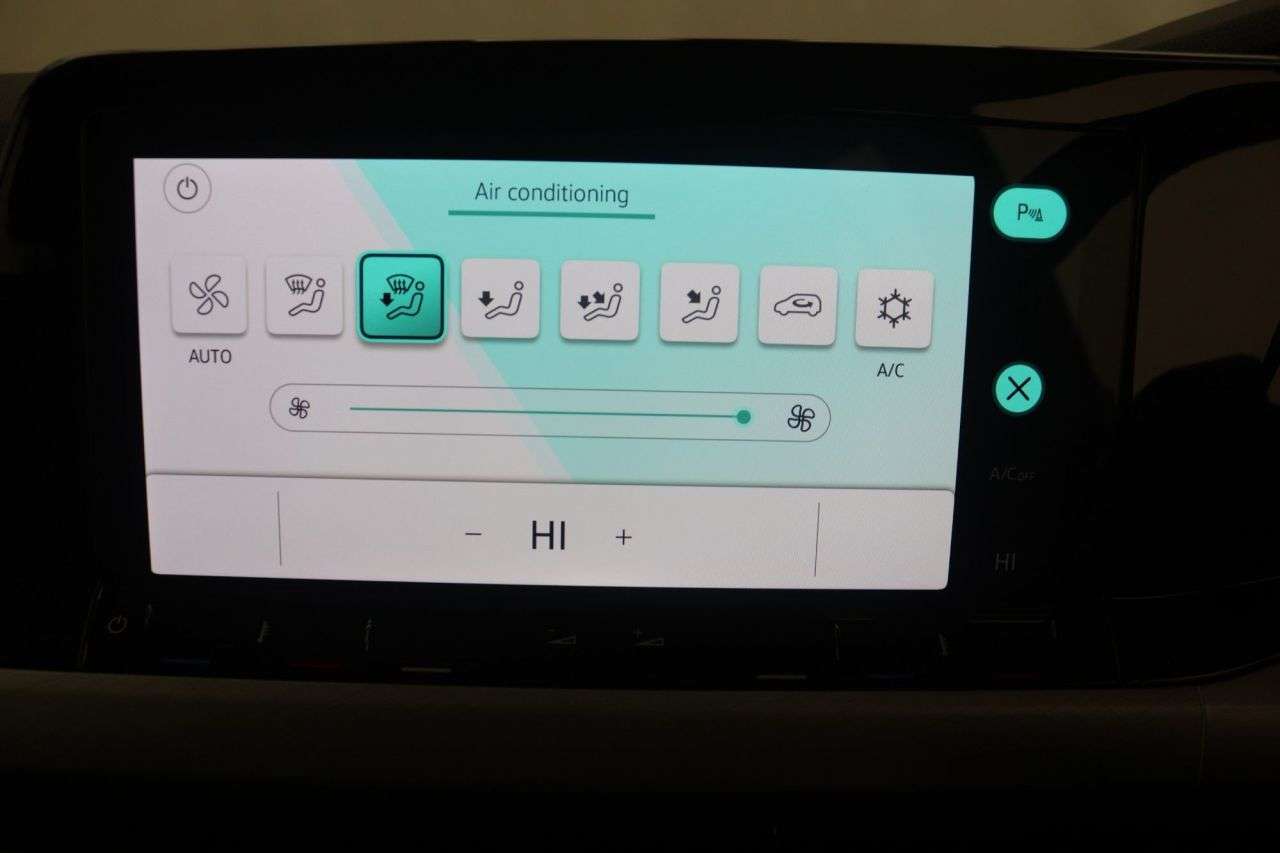 2021 VOLKSWAGEN GOLF 2021 VOLKSWAGEN GOLF