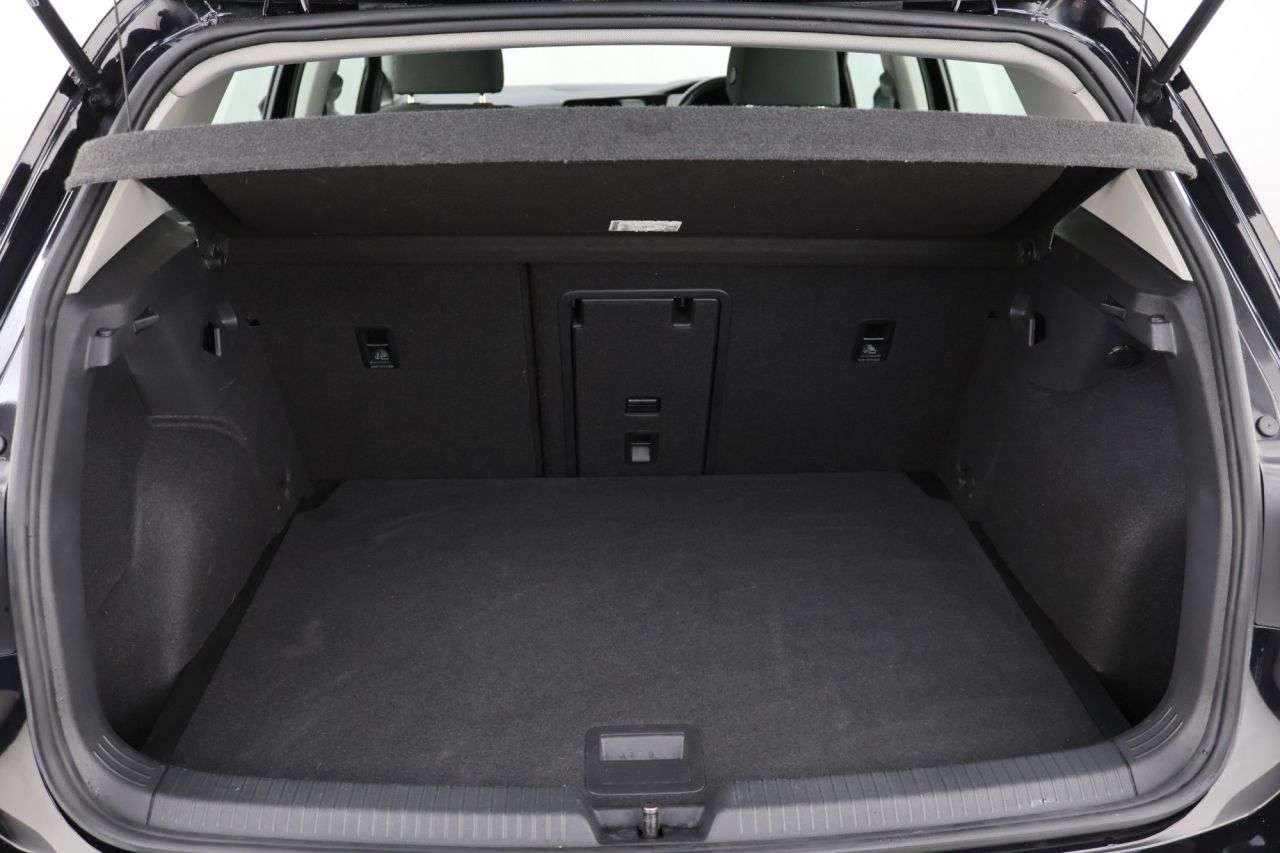 2021 VOLKSWAGEN GOLF 2021 VOLKSWAGEN GOLF