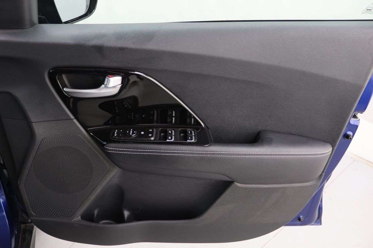 2021 KIA NIRO 2021 KIA NIRO