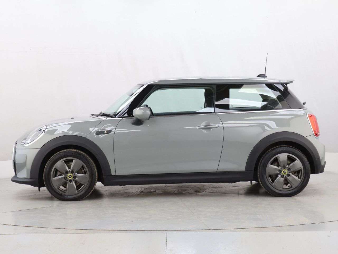 2021 MINI ELECTRIC HATCH 2021 MINI ELECTRIC HATCH