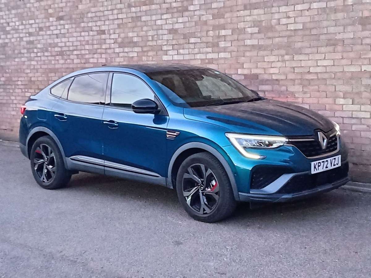 Check out this Renault Arkana 2022 Hybrid Electric Automatic