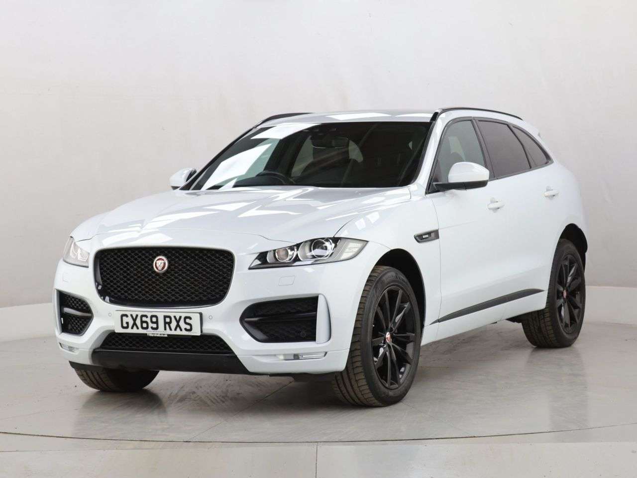 2019 JAGUAR F-PACE 2019 JAGUAR F-PACE