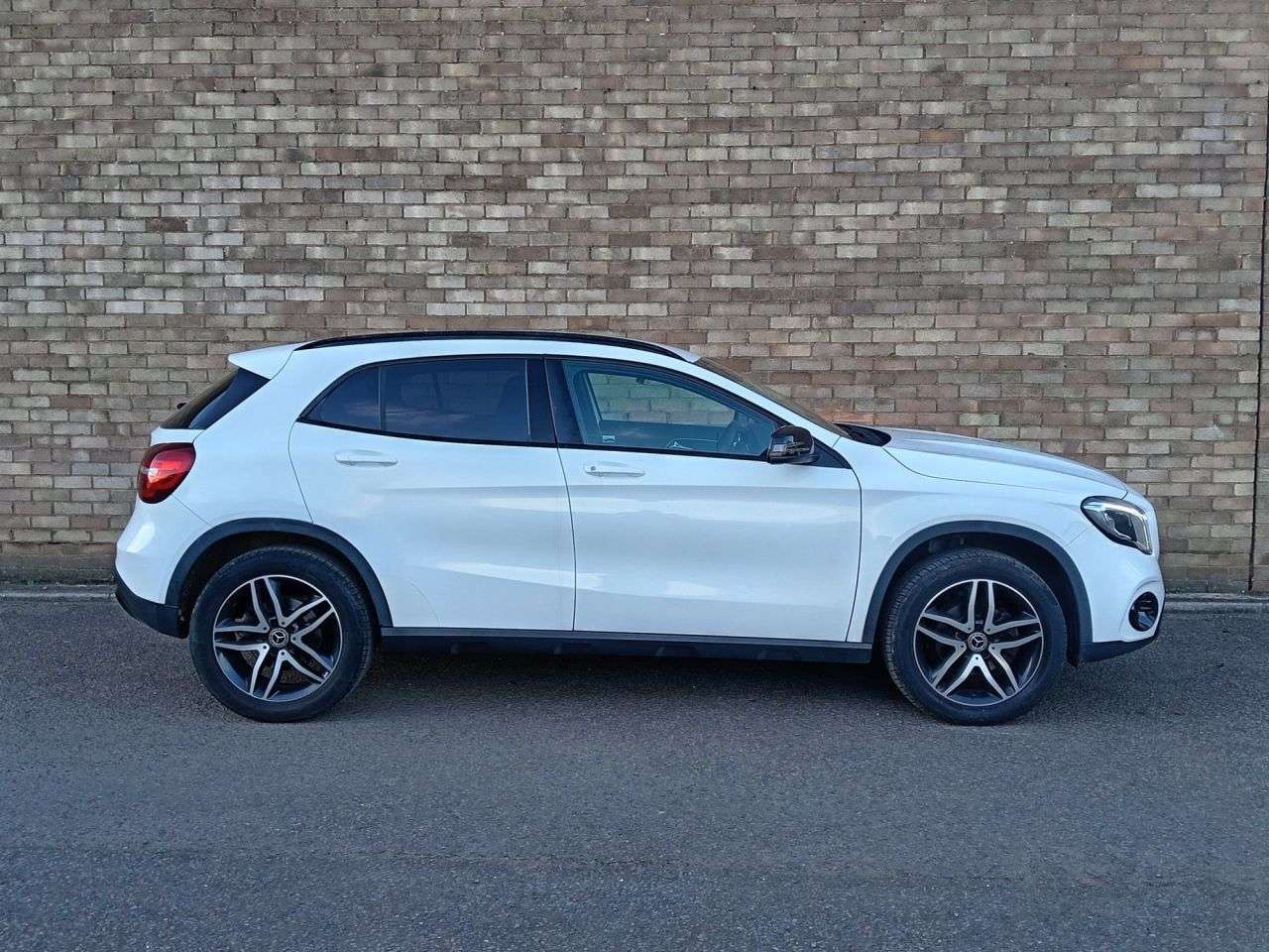 2018 MERCEDES-BENZ GLA CLASS 2018 MERCEDES-BENZ GLA CLASS