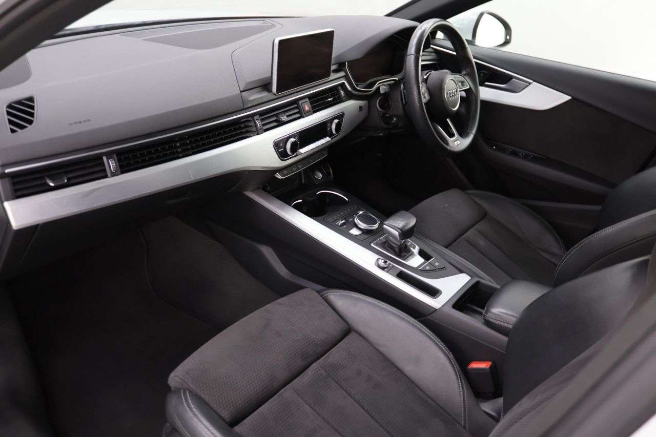 2019 AUDI A4 2019 AUDI A4