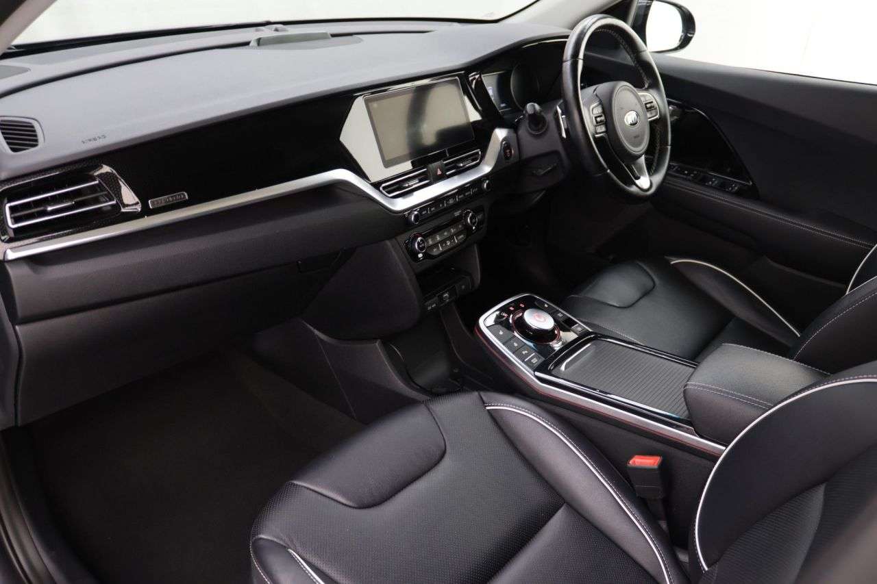 2020 KIA NIRO 2020 KIA NIRO