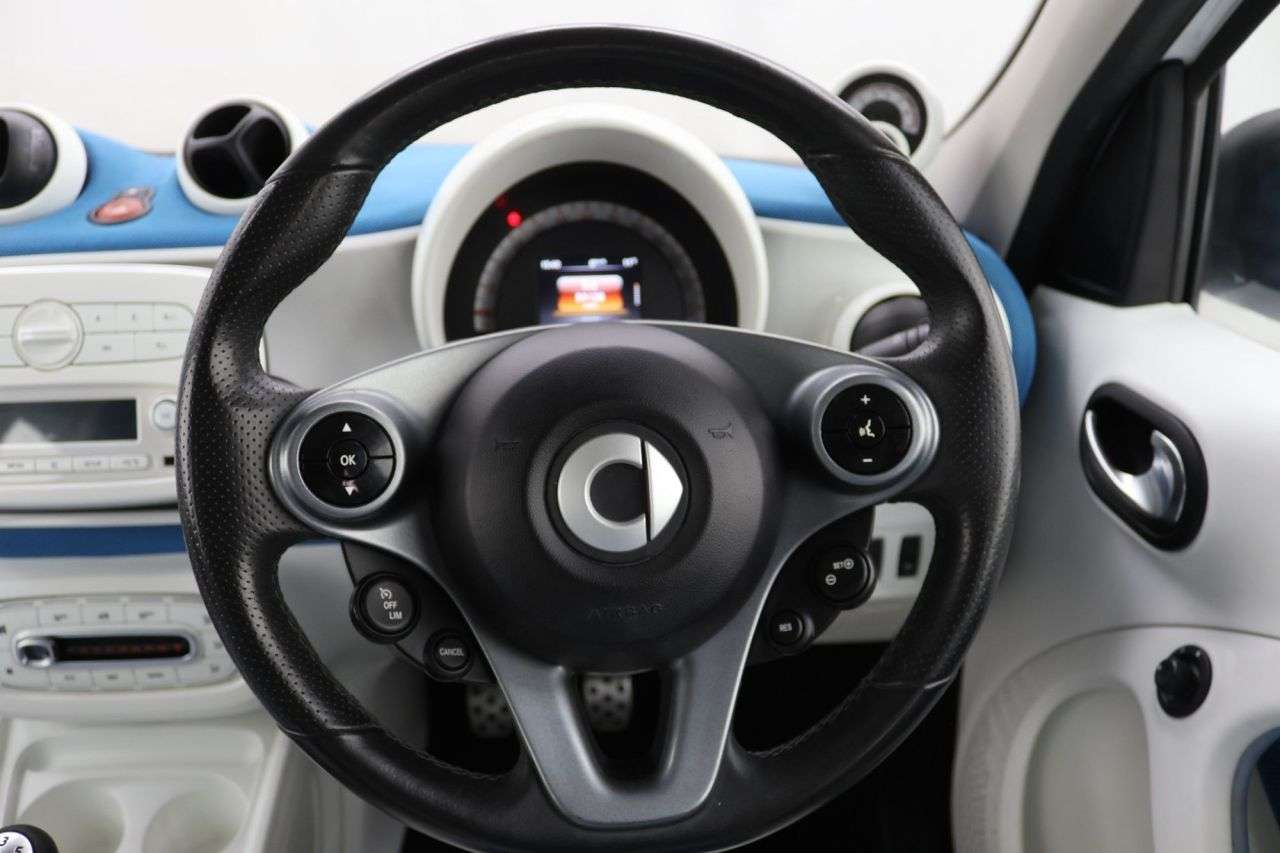 2016 SMART FORFOUR 2016 SMART FORFOUR