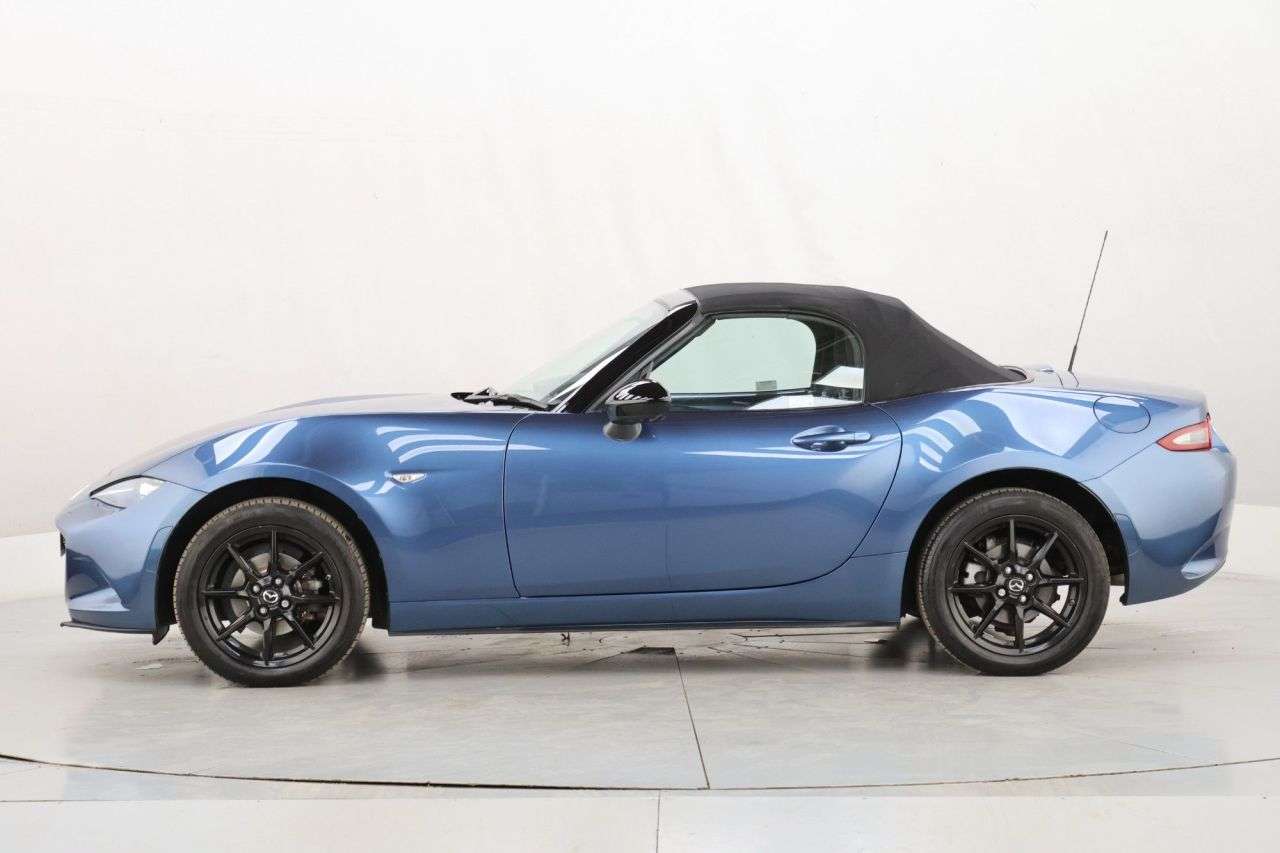 2020 MAZDA MX-5 2020 MAZDA MX-5