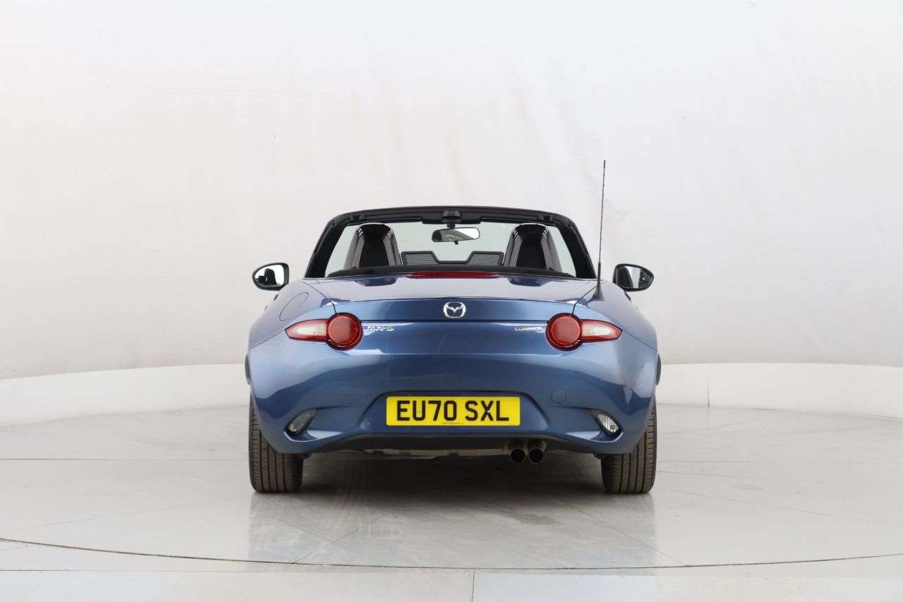2020 MAZDA MX-5 2020 MAZDA MX-5