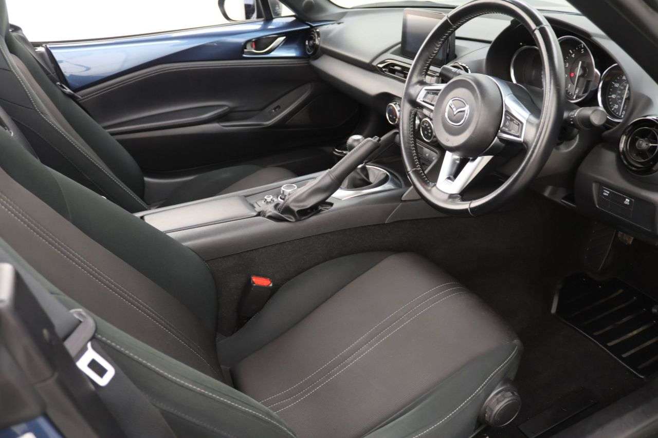 2020 MAZDA MX-5 2020 MAZDA MX-5