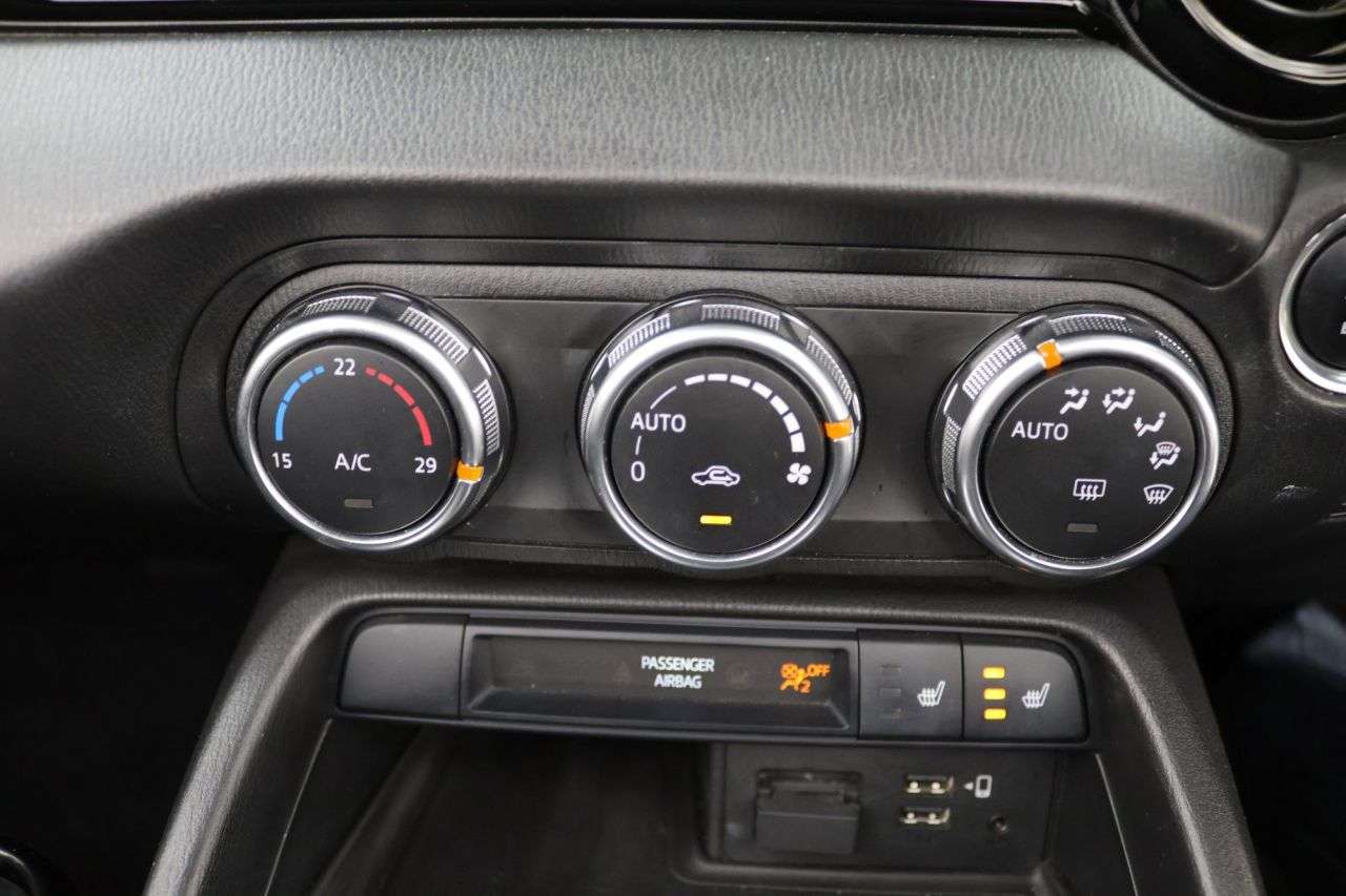 2020 MAZDA MX-5 2020 MAZDA MX-5