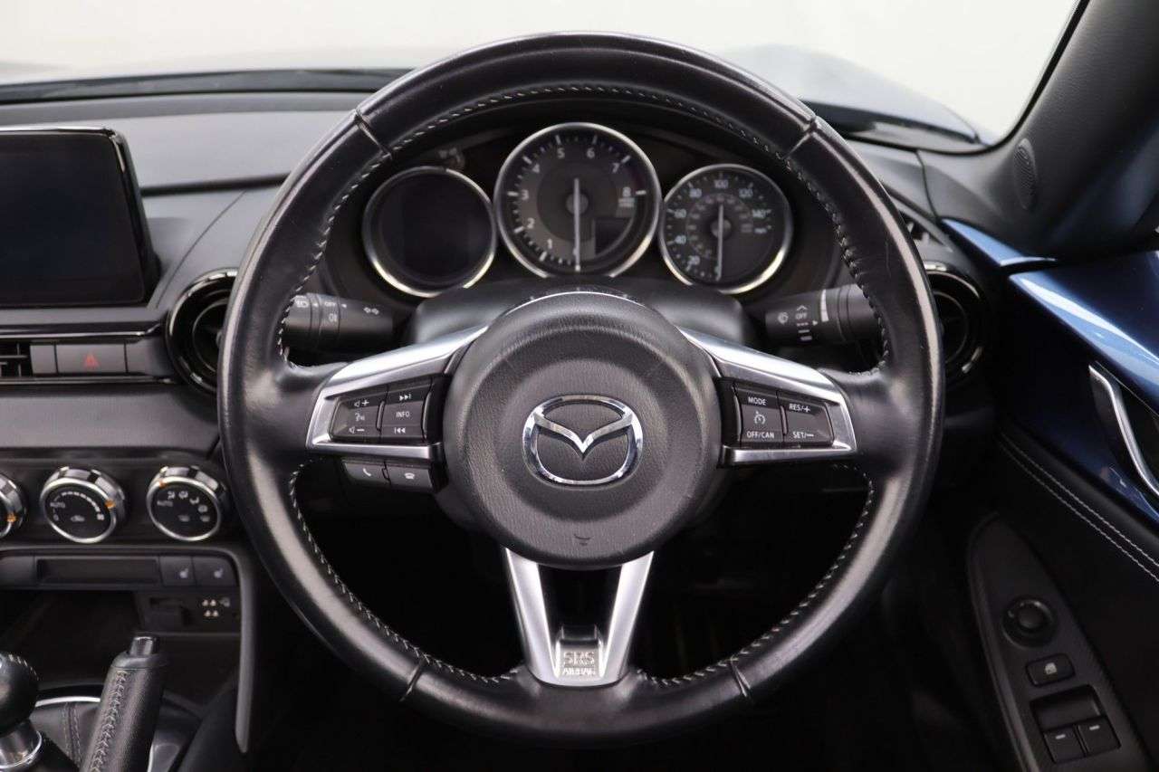 2020 MAZDA MX-5 2020 MAZDA MX-5