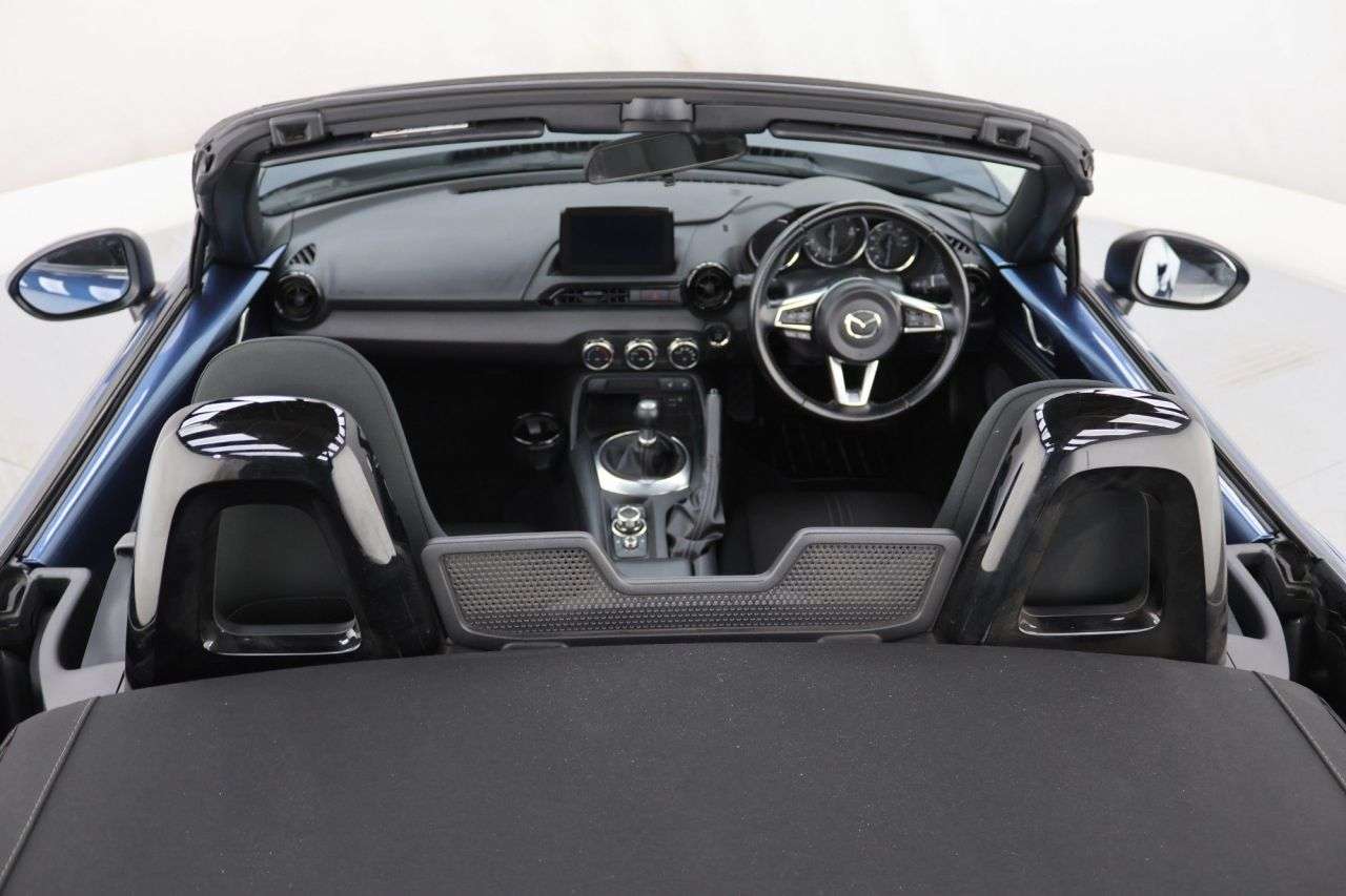 2020 MAZDA MX-5 2020 MAZDA MX-5