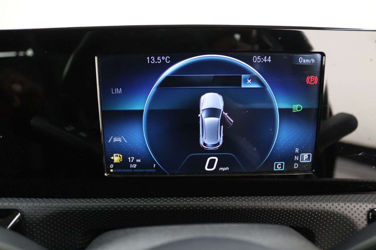 2021 MERCEDES-BENZ A CLASS 2021 MERCEDES-BENZ A CLASS