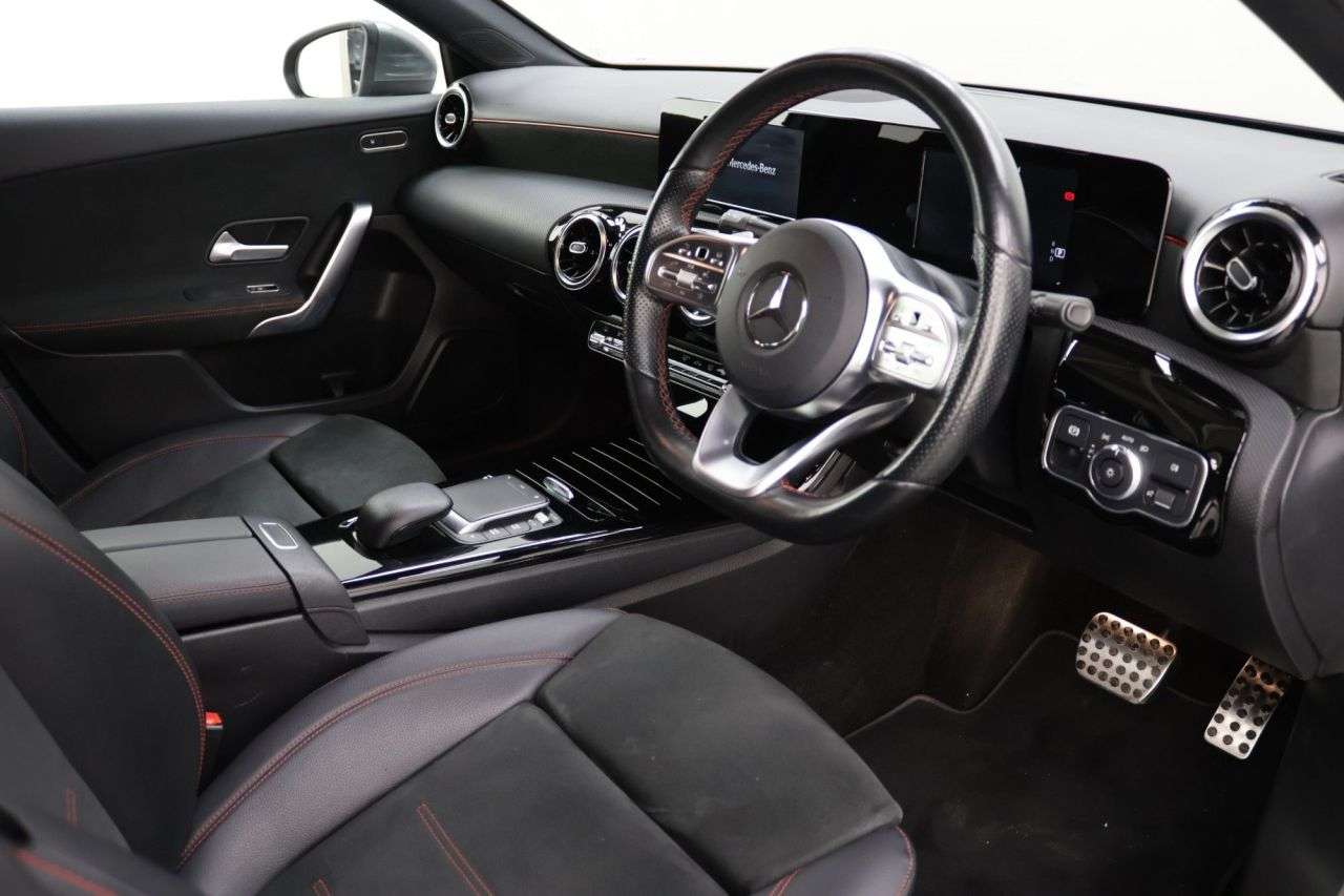 2020 MERCEDES-BENZ A CLASS 2020 MERCEDES-BENZ A CLASS
