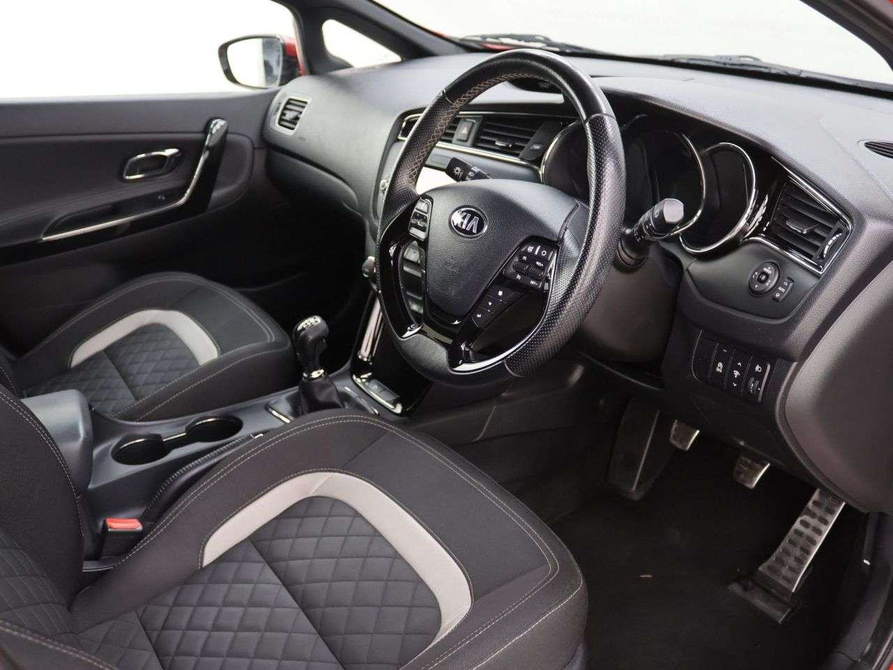 null KIA CEED null KIA CEED