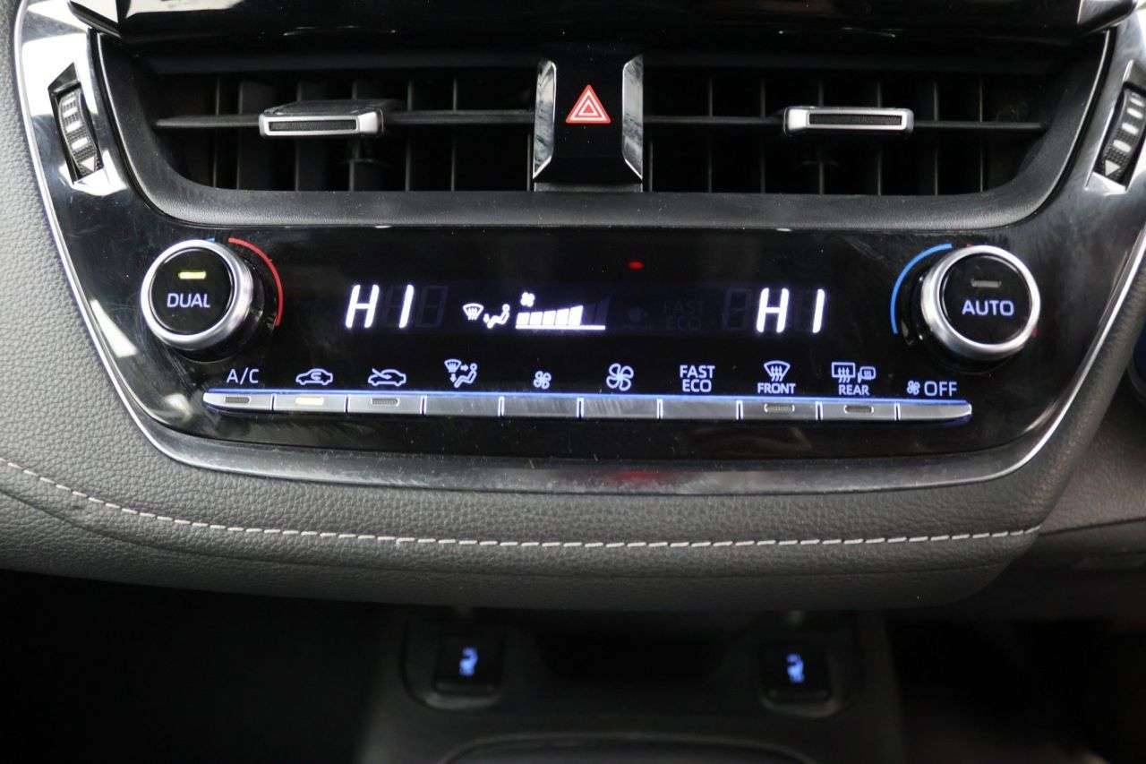 2023 TOYOTA COROLLA 2023 TOYOTA COROLLA