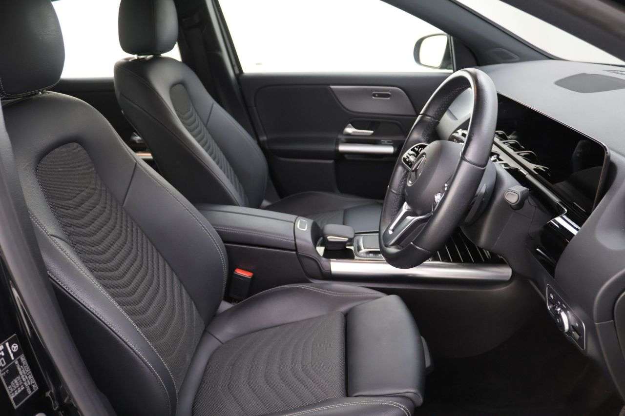 2023 MERCEDES-BENZ GLA CLASS 2023 MERCEDES-BENZ GLA CLASS