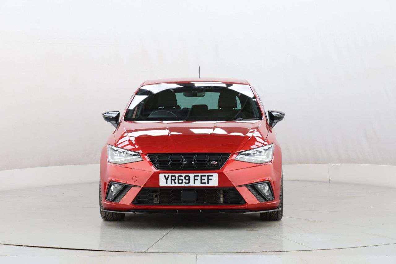 A 2019 SEAT IBIZA 1.0 TSI FR Sport Hatchback 5dr Petrol Manual Euro 6 (s/s) GPF (115 ps) A 2019 SEAT IBIZA 1.0 TSI FR Sport Hatchback 5dr Petrol Manual Euro 6 (s/s) GPF (115 ps)