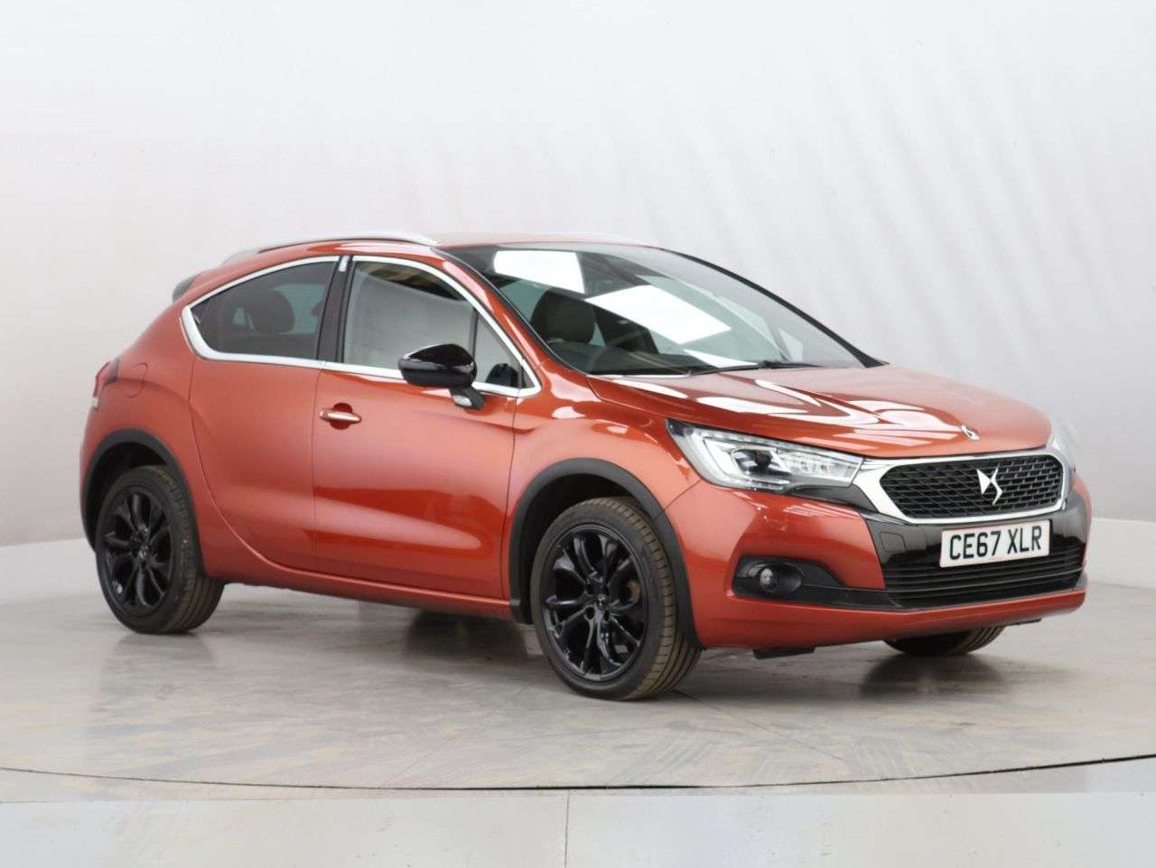 A 2017 DS AUTOMOBILES DS 3 1.6 BlueHDi Crossback 5dr Diesel Manual Euro 6 (s/s) (120 ps) A 2017 DS AUTOMOBILES DS 3 1.6 BlueHDi Crossback 5dr Diesel Manual Euro 6 (s/s) (120 ps)