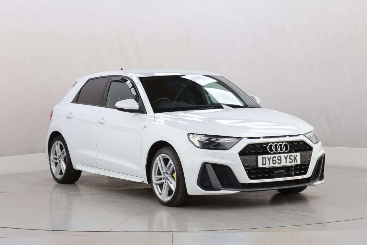 A 2019 AUDI A1 1.0 TFSI 30 S line Sportback 5dr Petrol Manual Euro 6 (s/s) (116 ps) A 2019 AUDI A1 1.0 TFSI 30 S line Sportback 5dr Petrol Manual Euro 6 (s/s) (116 ps)