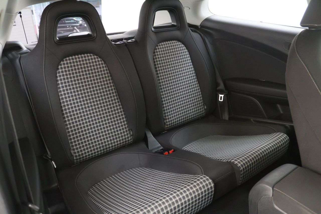 2017 VOLKSWAGEN SCIROCCO 2017 VOLKSWAGEN SCIROCCO