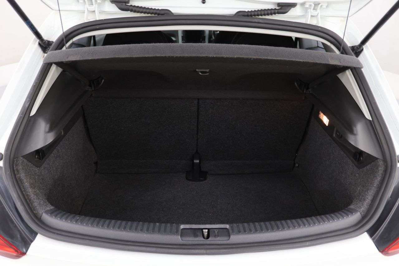 2017 VOLKSWAGEN SCIROCCO 2017 VOLKSWAGEN SCIROCCO