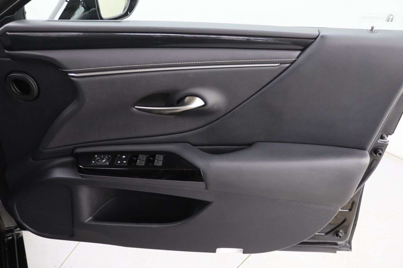 2022 LEXUS ES 2022 LEXUS ES