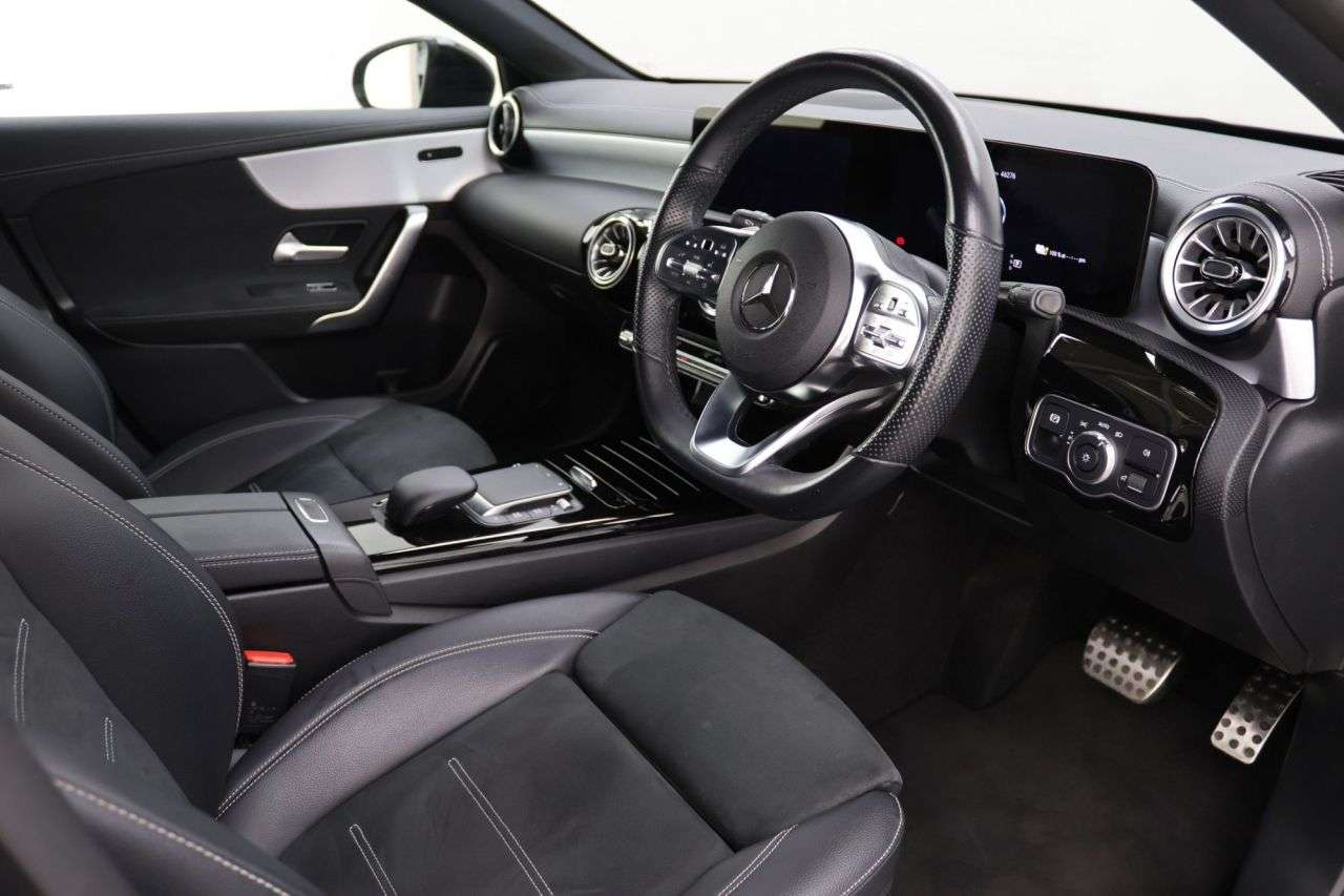 2021 MERCEDES-BENZ A CLASS 2021 MERCEDES-BENZ A CLASS