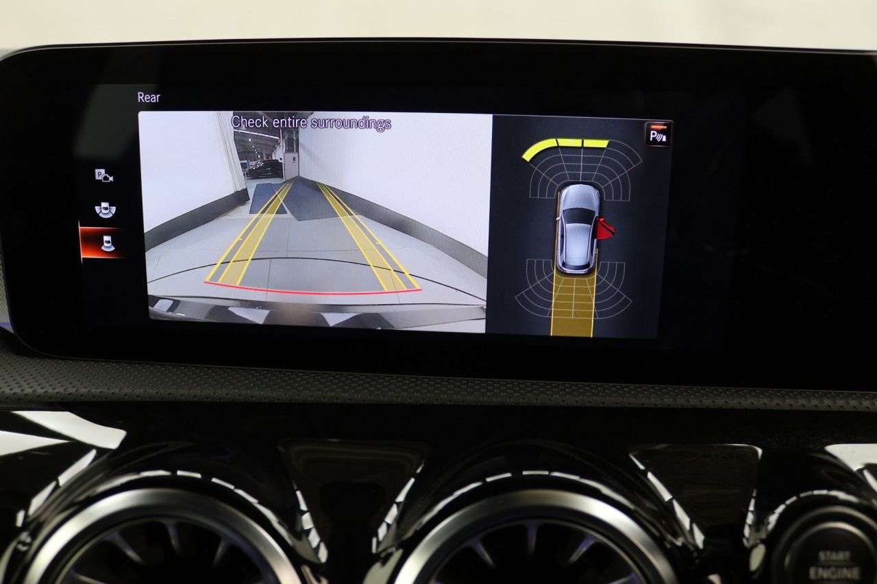 2021 MERCEDES-BENZ A CLASS 2021 MERCEDES-BENZ A CLASS