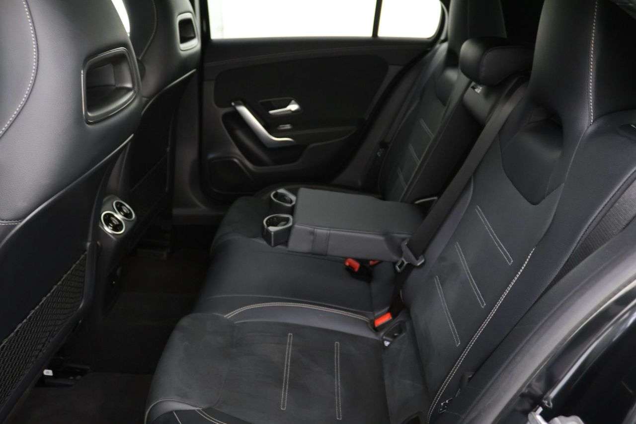 2021 MERCEDES-BENZ A CLASS 2021 MERCEDES-BENZ A CLASS