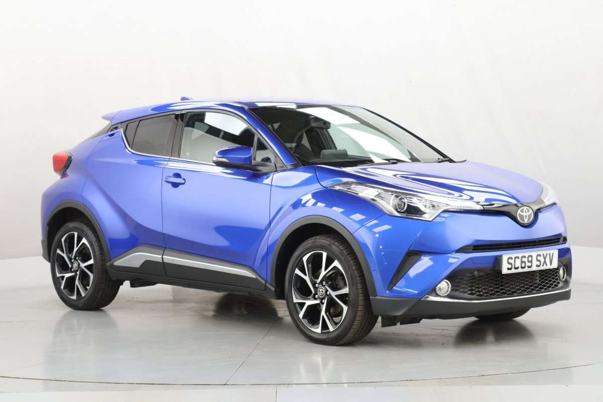 Check out this Toyota C-hr 2019 Petrol Manual
