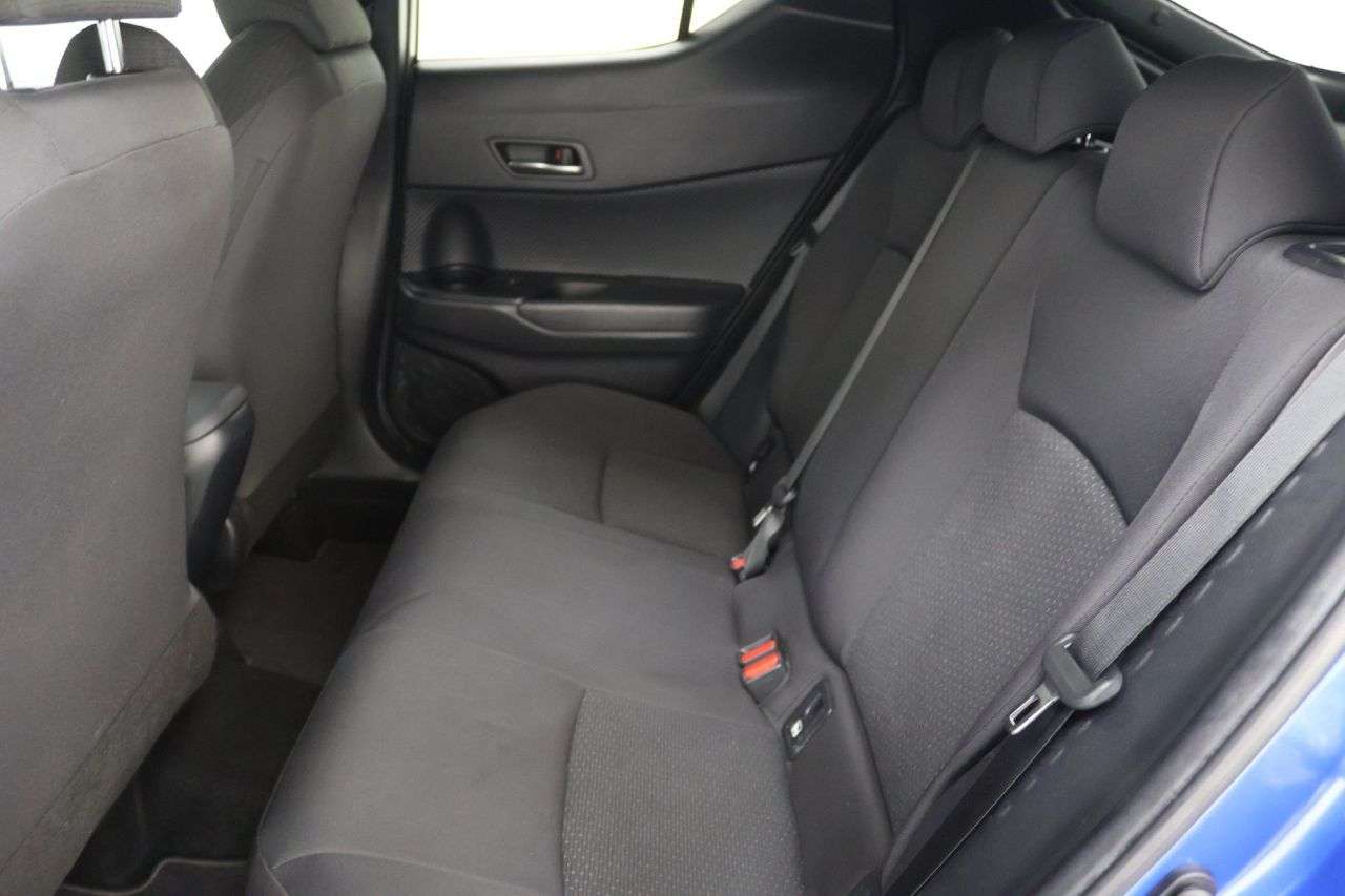 2019 TOYOTA C-HR 2019 TOYOTA C-HR