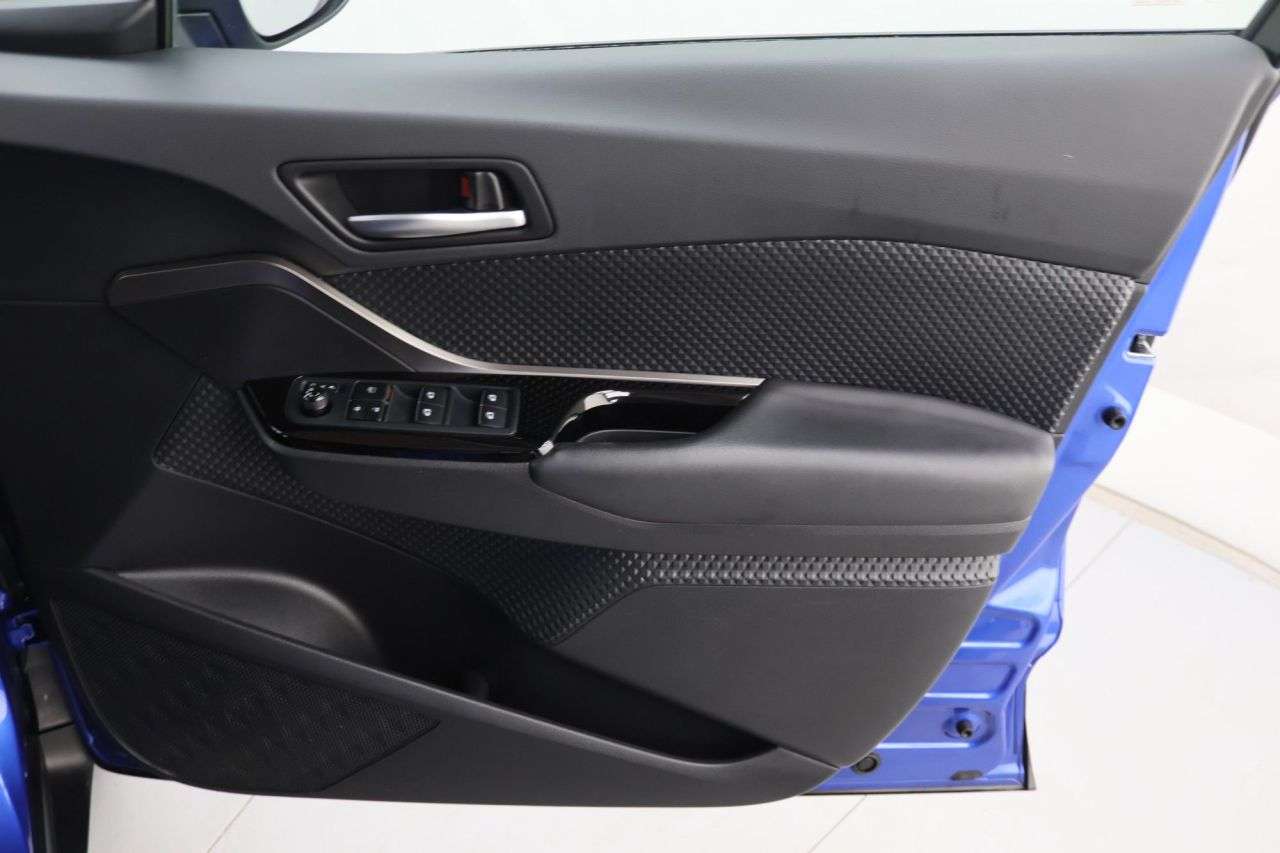 2019 TOYOTA C-HR 2019 TOYOTA C-HR