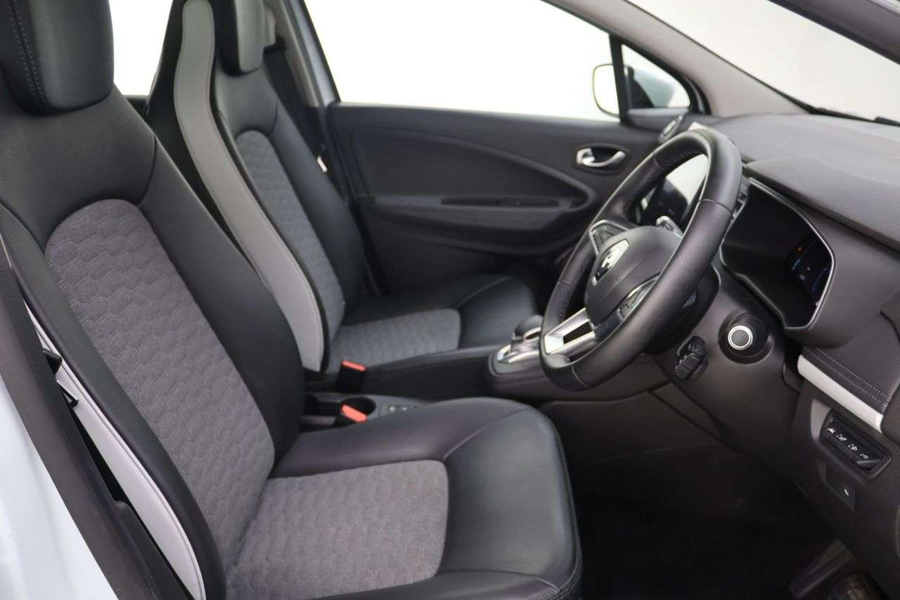 2021 RENAULT ZOE 2021 RENAULT ZOE