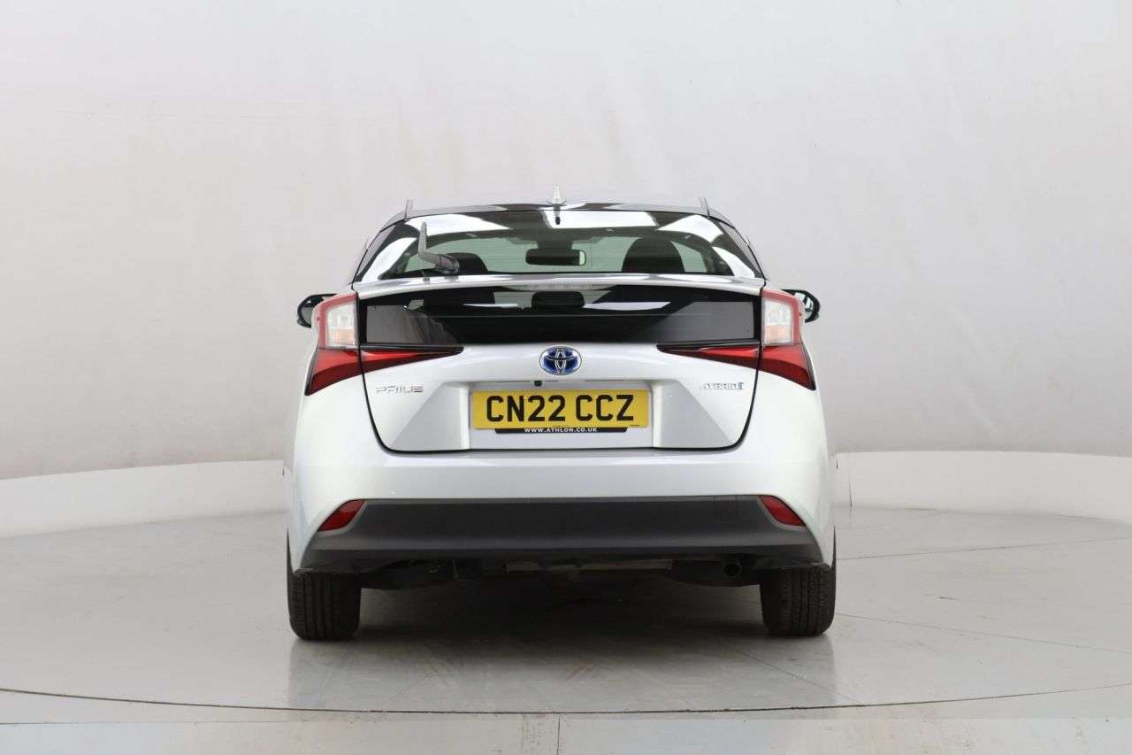 2022 TOYOTA PRIUS 2022 TOYOTA PRIUS