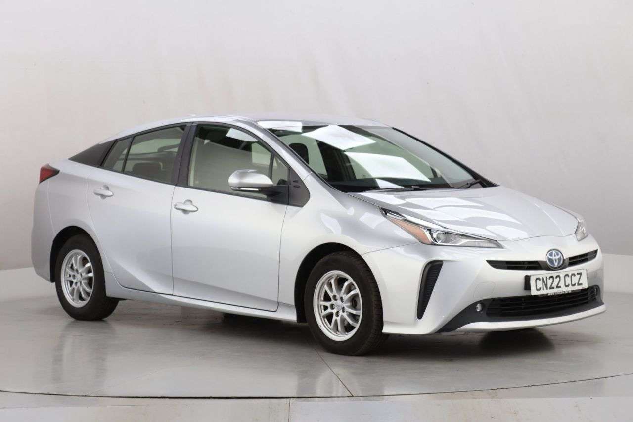2022 TOYOTA PRIUS 2022 TOYOTA PRIUS