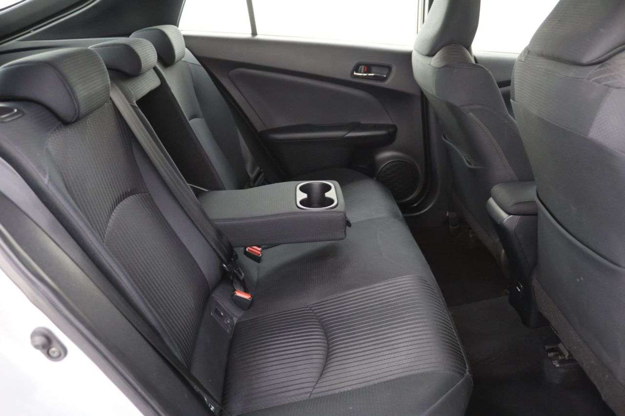 2022 TOYOTA PRIUS 2022 TOYOTA PRIUS