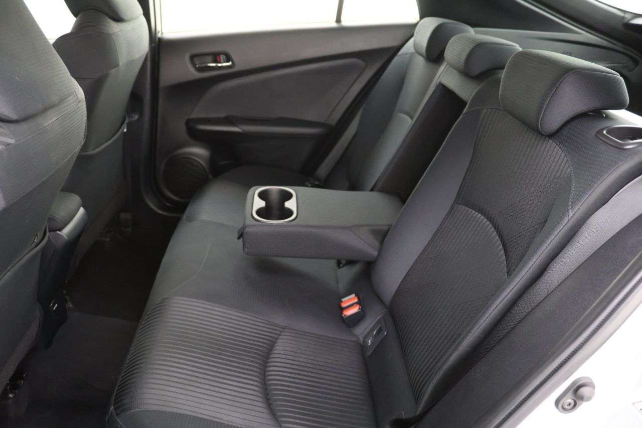 2022 TOYOTA PRIUS 2022 TOYOTA PRIUS