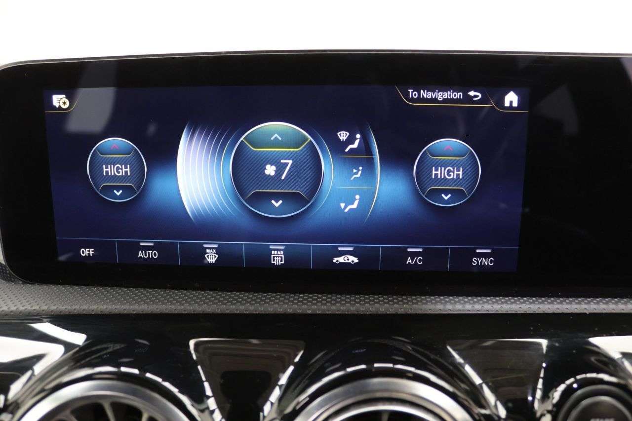 2021 MERCEDES-BENZ A CLASS 2021 MERCEDES-BENZ A CLASS