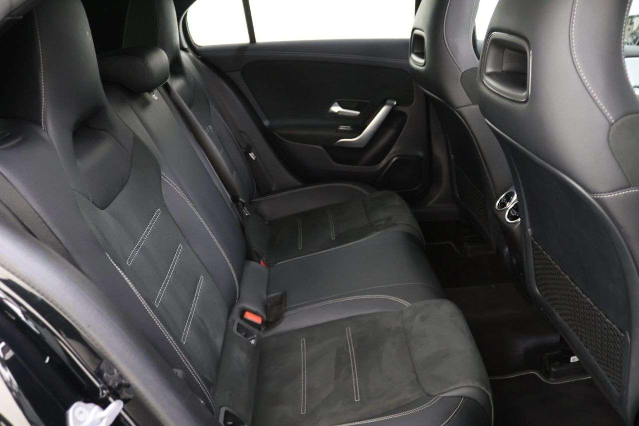 2021 MERCEDES-BENZ A CLASS 2021 MERCEDES-BENZ A CLASS