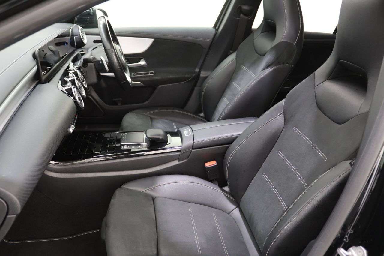 2021 MERCEDES-BENZ A CLASS 2021 MERCEDES-BENZ A CLASS